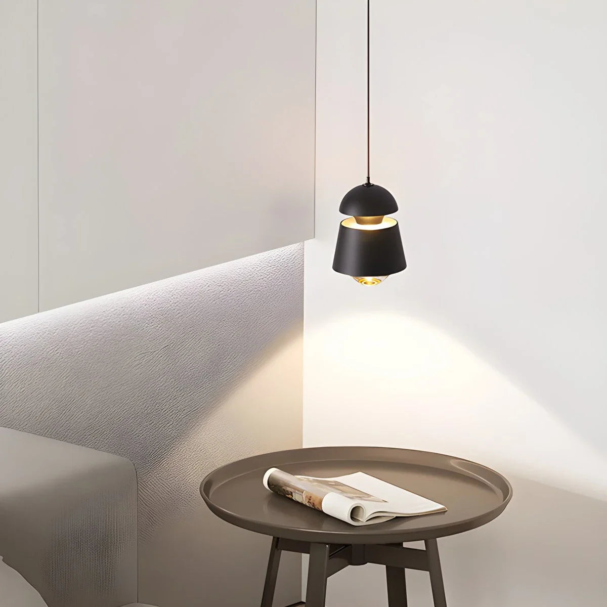 Modern pendant light made of stainless steel in silver, featuring a 40 cm diameter, suitable for contemporary dining or living spaces. 5