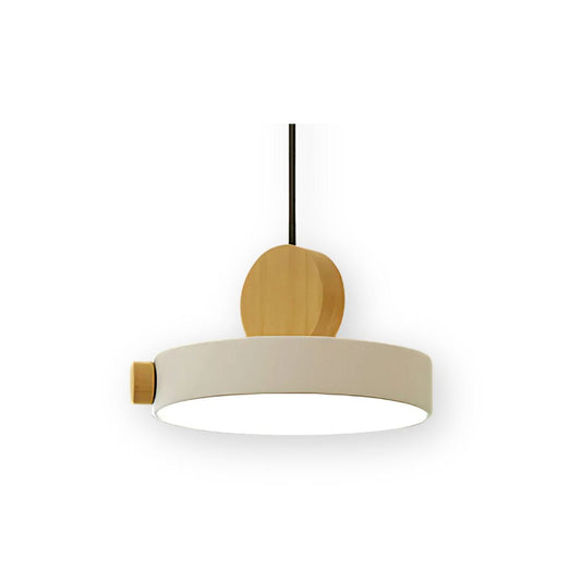 Scandinavian-style pendant light made from iron and wood in natural colors, featuring a 30 cm diameter. Ideal for modern dining areas or living rooms 1