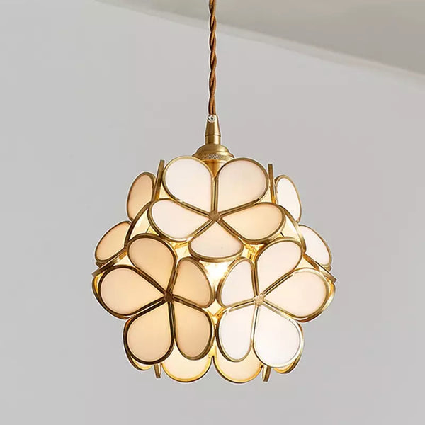 Transparent glass pendant light with a vintage design, measuring Ø 30 cm. Ideal for enhancing dining or living spaces. 12