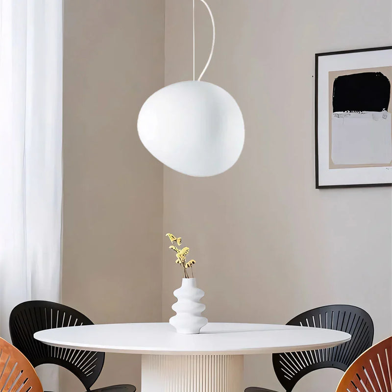 Modern pendant light made of transparent glass and metal, available in sizes Ø15×12 cm to Ø31×16 cm, ideal for dining or living 1