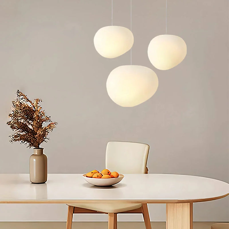 Modern pendant light made of transparent glass and metal, available in sizes Ø15×12 cm to Ø31×16 cm, ideal for dining or living 4