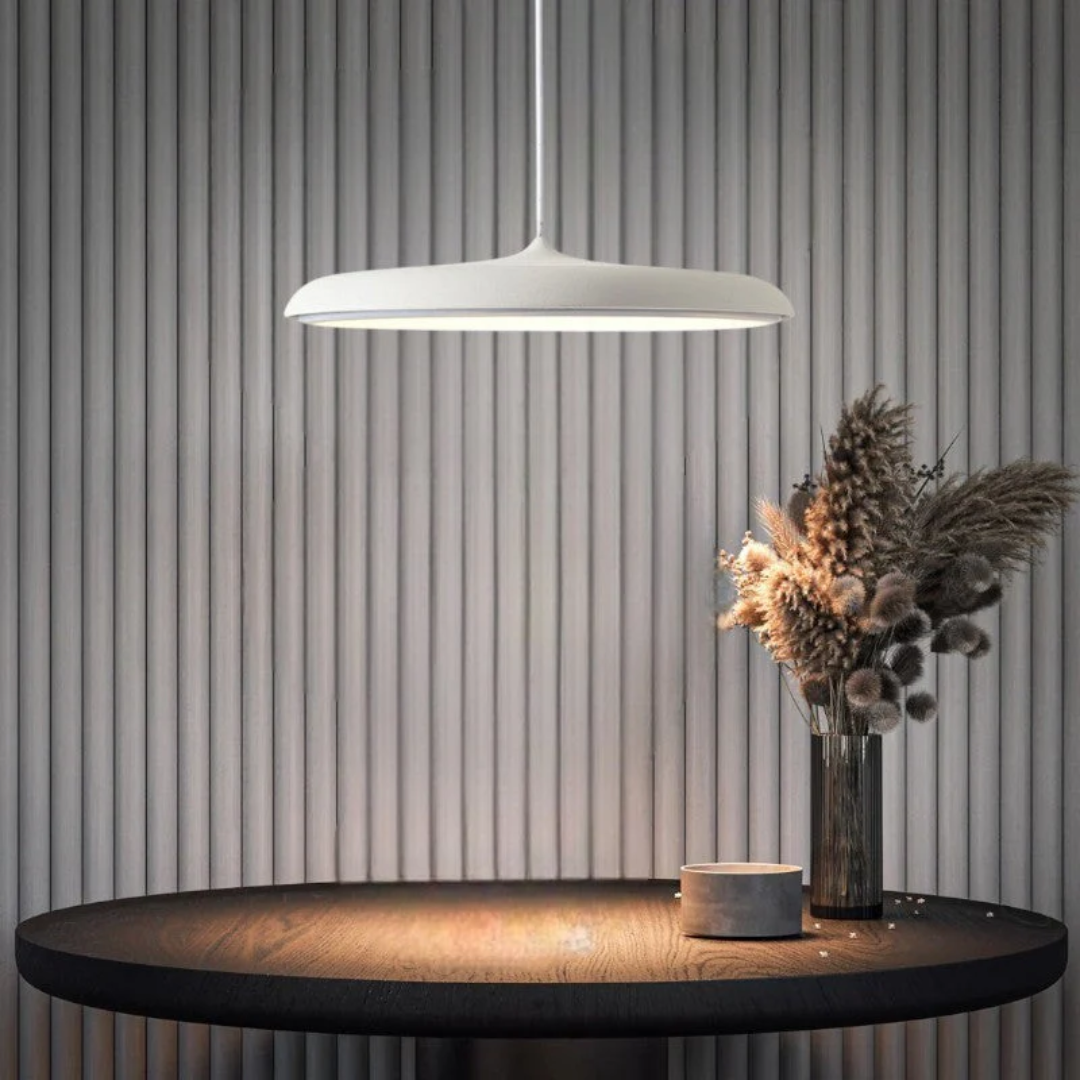 White metal pendant light with a Scandinavian design, measuring 40 cm in diameter, ideal for modern living spaces. 6