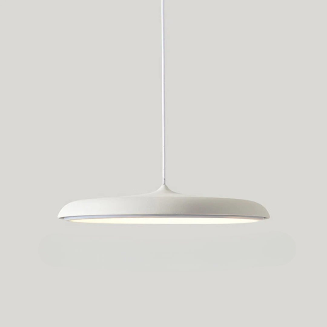 White metal pendant light in a Scandinavian design, measuring 40 cm in diameter, ideal for modern living spaces. 9