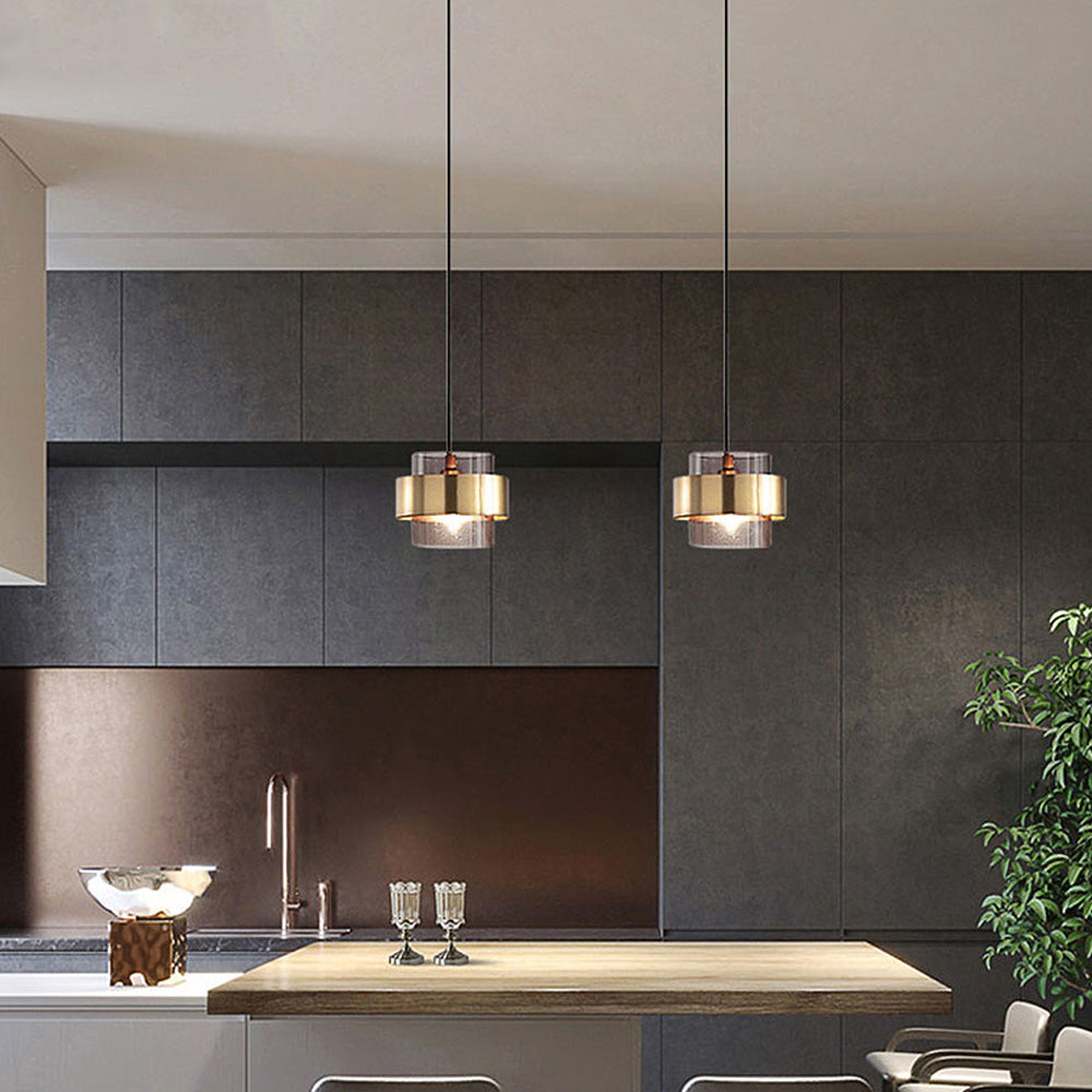 Modern pendant light made of glass in amber and gray, featuring a 20 cm diameter. Ideal for dining and living rooms. 8