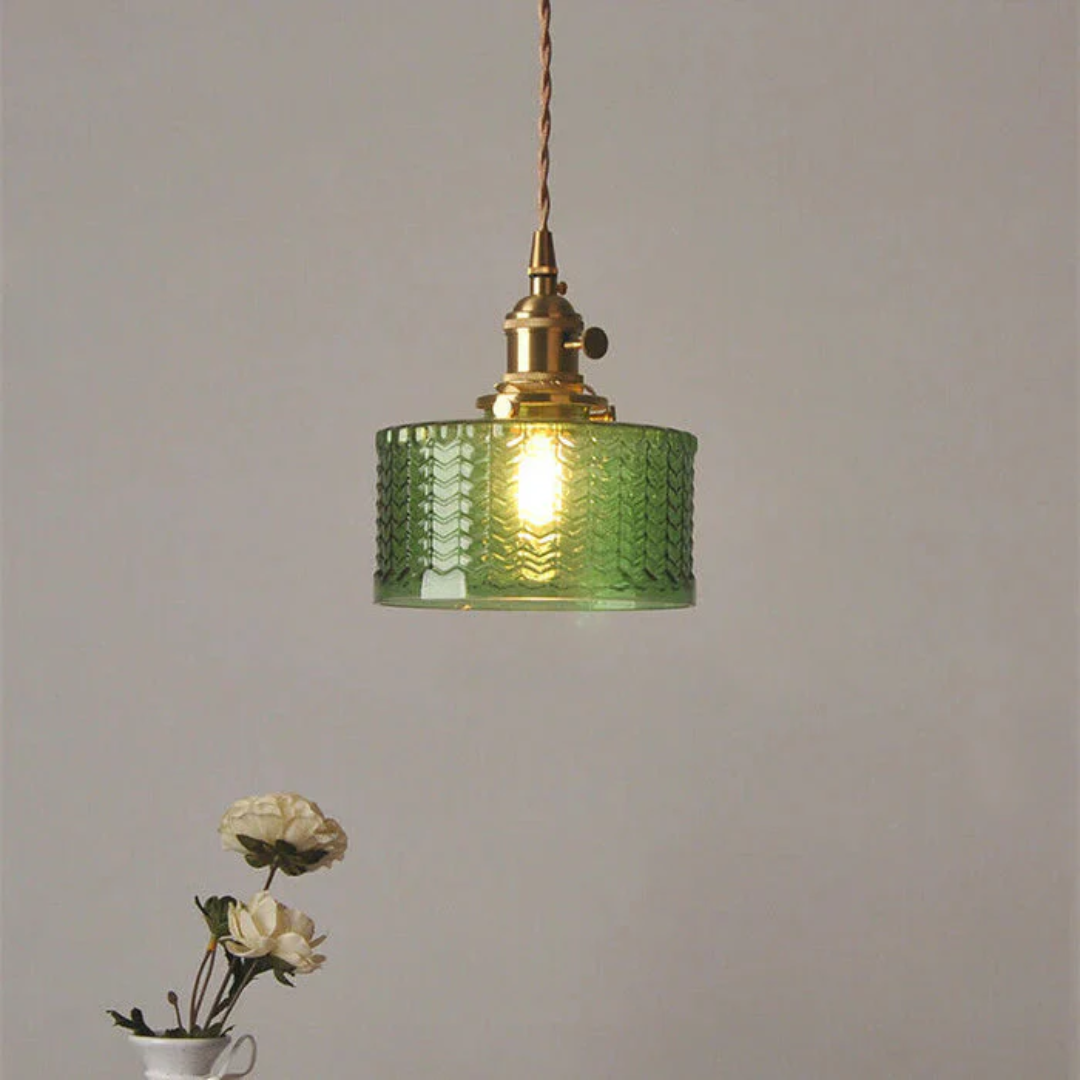 Green ribbed glass pendant light with a diameter of 20 cm, perfect for adding an elegant accent to any room. 17