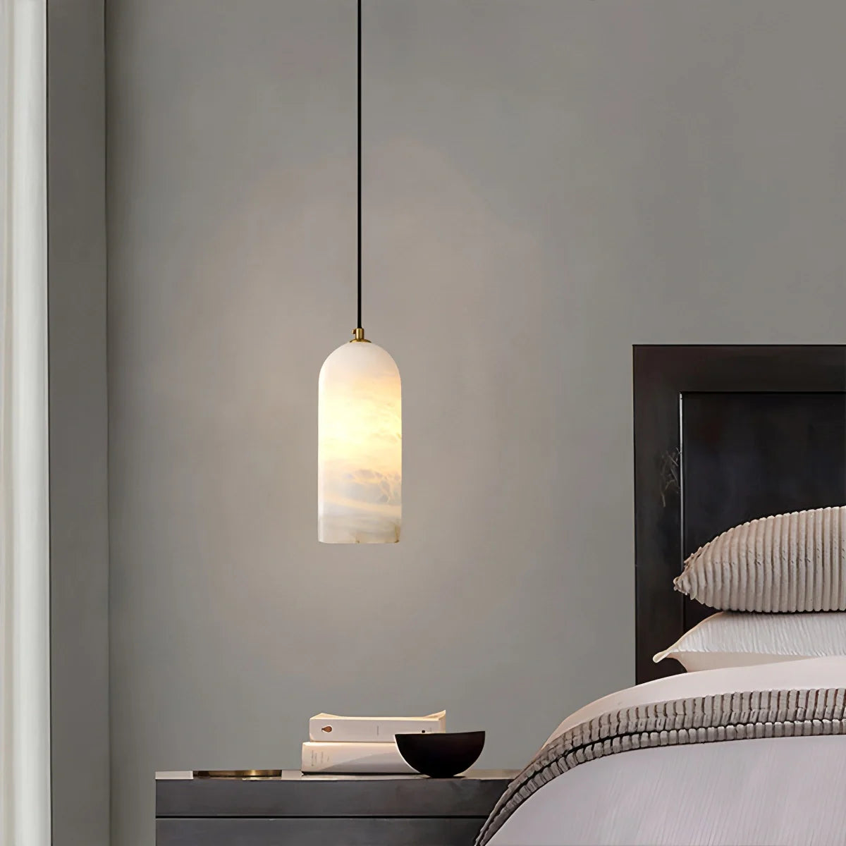 Minimalistic pendant light made of white alabaster with a diameter of 40 cm, ideal for modern dining or living spaces. 7