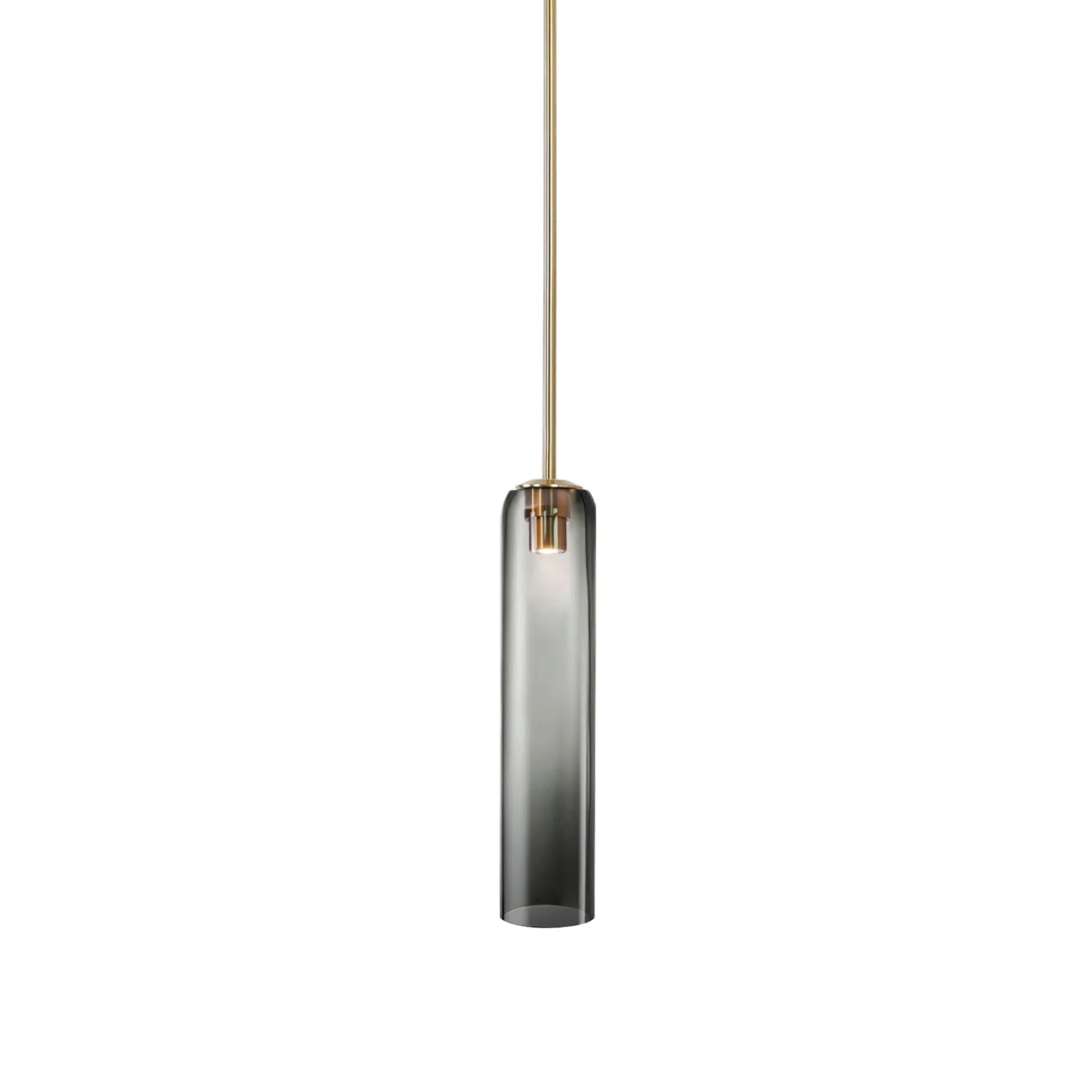 Transparent glass pendant lamp with a minimalist design, measuring Ø30 cm, ideal for dining rooms. 17